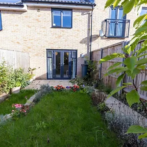 Stunning Entire 2bd Suffolk Cambridgeshire Holiday home